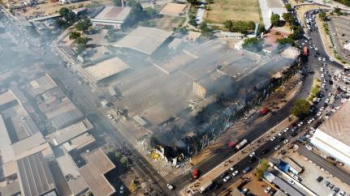 COMPLETAMENTE DESTRUDO Governo de MT rene equipe e polticos para discutir tragdia no Shopping Popular