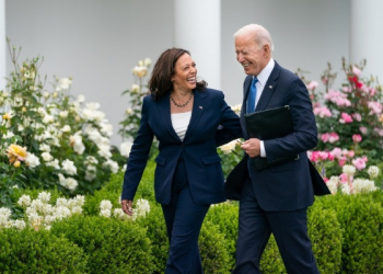 Aps desistir de candidatura, Biden declara apoio a Kamala Harris como candidata