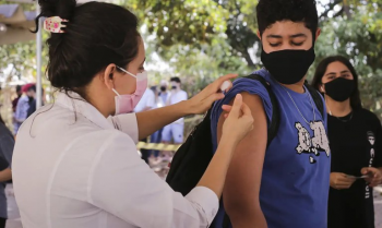 Sancionada lei que prev vacinao nas escolas para aumentar cobertura vacinal