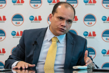 Leonardo Campos est afastado do cargo da presidncia da OAB