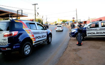 Suspeito de traficar drogas  preso com arma de brinquedo em VG