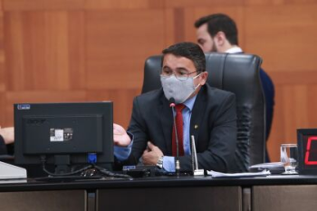 Projeto que garante que policiais penais tenham cautela de armas  aprovado