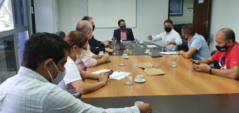 *Deputado Joo Batista lidera comitiva do Frum Sindical na Seplag