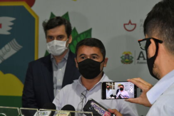 Deputado Joo Batista cobra RGA dos servidores ao receber LOA