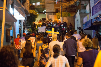 Prefeitura de SP diz que 12 pessoas foram hospitalizadas aps tumulto em baile funk