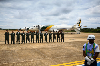 Aeronaves da FAB decolam com destino  China para buscar brasileiros