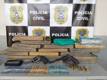 Polcia Civil apreende cerca de 20 quilos de droga e prende 7 suspeitos