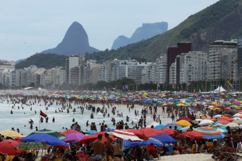 Previso do tempo para o rveillon  de calor e chuva rpida em boa parte do Brasil