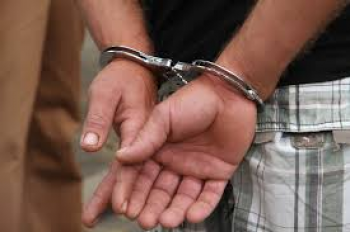 Policiais civis prendem dois foragidos da Justia em Rosrio Oeste