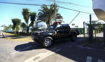 Ex-presidente Jair Bolsonaro  alvo de operao da PF