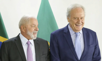 Lula assina nomeao de Lewandowski no Ministrio da Justia