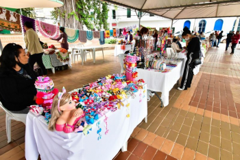 303 anos de Cuiabá: Secretaria de Cultura realiza Feira Popular de Artesanato