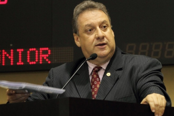 Ex-deputado Romoaldo Junior morre aos 63 anos