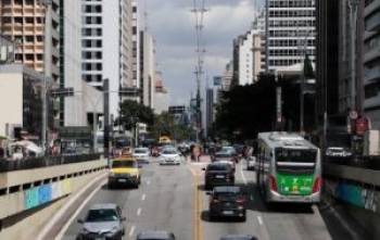 Governo de SP busca investimentos em feira de negcios esportivos na Alemanha