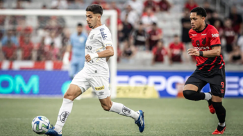 Santos perde do Athletico-PR e disputar ltima rodada do Brasileiro ameaado pelo rebaixamento