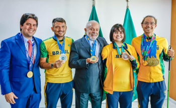 Lula recebe medalhistas das melhores campanhas do Pas na histria do Pan e do Parapan