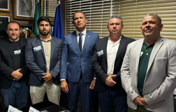 Presidente da Cmara, vereadores e secretrio so recebidos pelo ministro do Turismo em Braslia