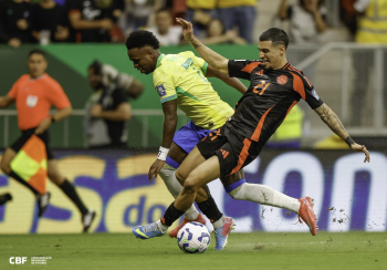 Vinicius Jnior salva o Brasil nos acrscimos em vitria dramtica sobre a Colmbia