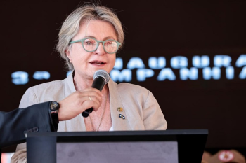 Senadora, Margareth Buzetti, durante entrega de veculos e novo batalho dos Bombeiros no Distrito Industrial Crditos: Mayke Toscano/Secom-MT