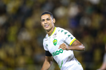 Cuiab vence o Volta Redonda fora de casa e estreia com o p direito na Srie B