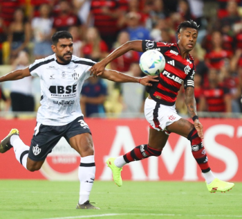 Flamengo cai diante do Central Crdoba em derrota surpreendente no Maracan