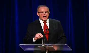 O primeiro-ministro da Austrlia, Anthony Albanese, foi reeleito neste sbado