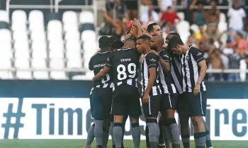 Botafogo estreia na Copa do Brasil diante do Ceil�ndia