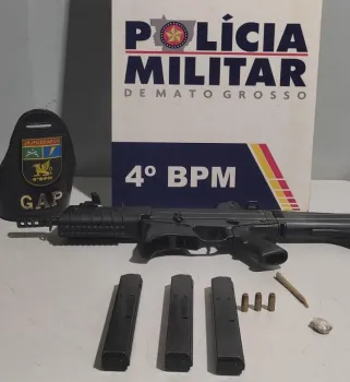 Homem � preso pela PM com submetralhadora em V�rzea Grande