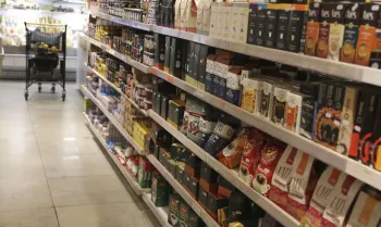 Novas regras para rtulos de alimentos valem a partir de hoje
