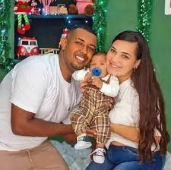 Pai, me e beb morrem baleados em ataque em Niteri