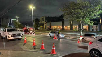 Operao Lei Seca prende 12 condutores por embriaguez ao volante em Cuiab