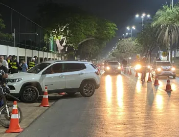 Fiscalizao da Lei Seca prende 12 condutores embriagados neste domingo
