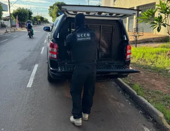 Polcia Civil cumpre mandados em investigaes de furto de defensivos e comrcio ilegal de armas para faces