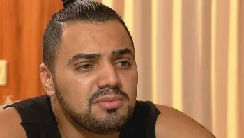 Tirullipa se pronuncia sobre trai��o e pede perd�o � fam�lia: 'Parte do meu passado'