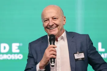 ''MT une alta produtividade e preserva��o ambiental para ser exemplo no Brasil'' e no mundo, afirma governador em exerc�cio