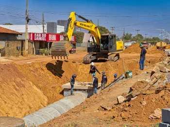 Refor�o na drenagem da Avenida Amazonas marca nova fase de urbaniza��o no Nova Barra