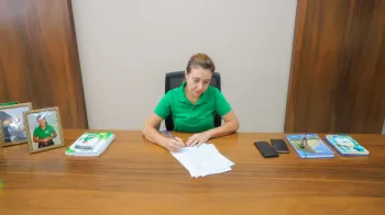 Prefeita sanciona leis que garantem mais de R$ 13 milh�es para obras e melhorias na Sa�de