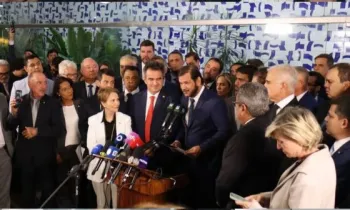 Senadora e deputada de MT participam de ato de independncia do Unio Progressista