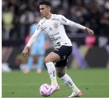CAS condena Corinthians a pagar R$ 41,3 milh�es a Rojas, e clube pode sofrer novo transfer ban