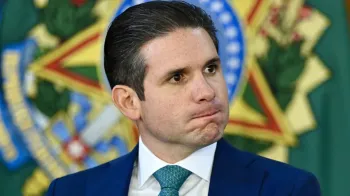 Informa��es Deputados cobram de Motta retalia��o ao Senado ap�s rejei��o � PEC da Blindagem