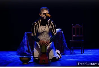 Circuito gratuito de espetculo selecionado em edital da Secel leva palhaaria a espaos culturais e comunitrios de Cuiab