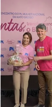 Medeiros diz que foi a show do Guns pois evento com Michelle era exclusivo s mulheres