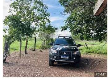 Pol�cias Civil e Militar prendem homem por estupro de vulner�vel em Novo S�o Joaquim
