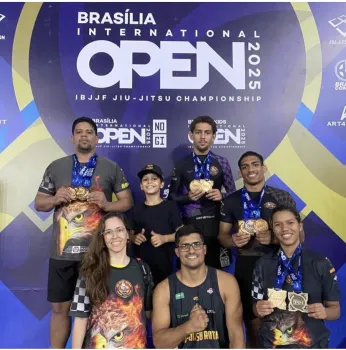 Alunos do Projeto de Jiu-Jitsu da Rotam conquistam 11 medalhas em campeonato internacional