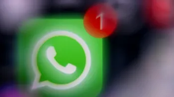 WhatsApp o ajuda a entrar em 2026 com novos stickers e efeitos