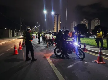 Opera��o Lei Seca termina com seis pris�es e 33 ve�culos removidos em Cuiab�