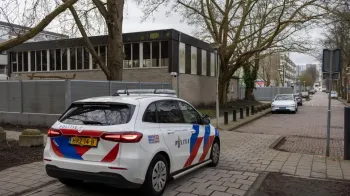Escola judaica � alvo de explos�o em Amsterd�