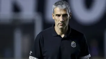 Vojvoda n�o resiste � derrota para o Internacional e n�o � mais o t�cnico do Santos
