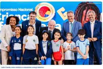 Brasil  bate meta de alfabetiza��o na idade certa para 2025, atingindo 66%. Em 2023, era 56%