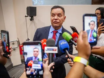 No MDB, Botelho sela apoio � Janaina e n�o garante caminhar com Pivetta